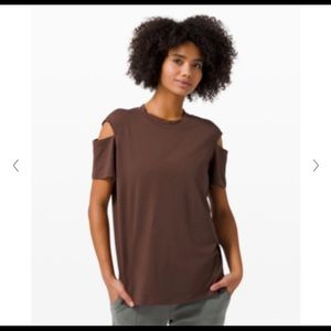 Lululemon NEW brown cut-out t-shirt